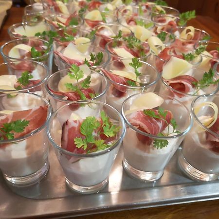 莱斯柴纳茨酒店 Saint-Julien-en-Champsaur 外观 照片